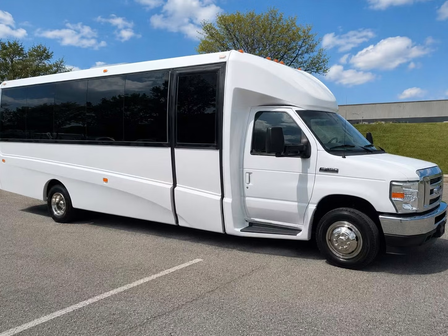 coachella 20 passenger minibus rental