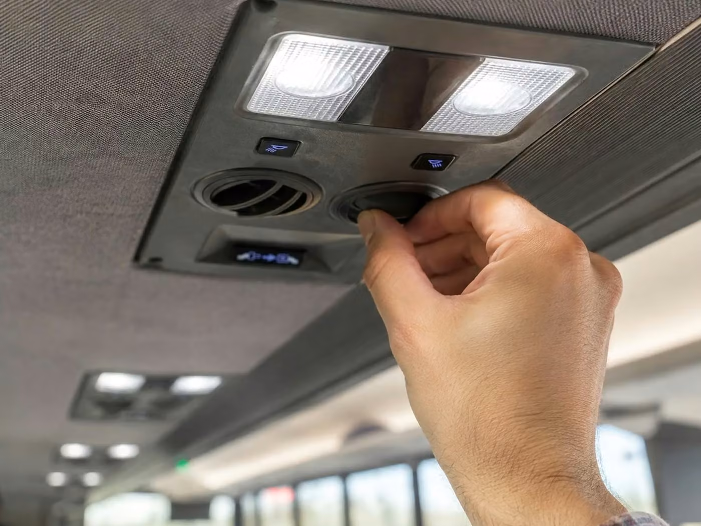 coachella 30 passenger minibus air conditioning