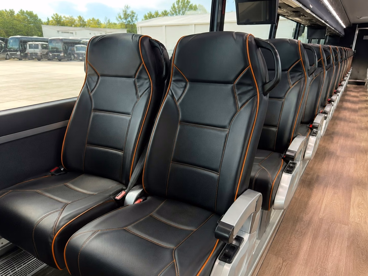 coachella guest shuttle services for weddings in coachella